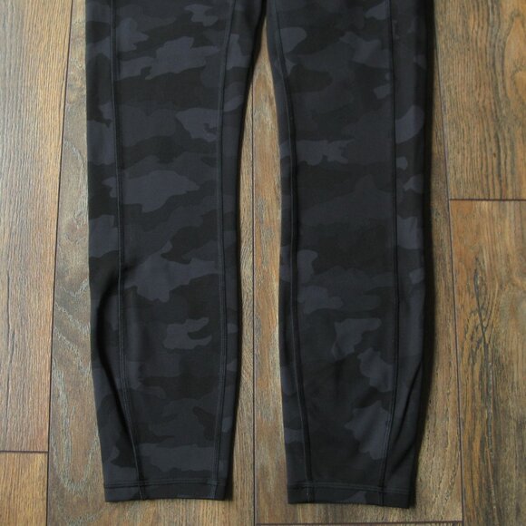 Lululemon Invigorate tight size 6 *EUC - Picture 6 of 13